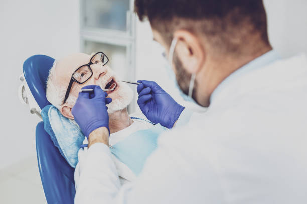 Best Cracked Tooth Emergency Dentist  in Lindenhurst, NY